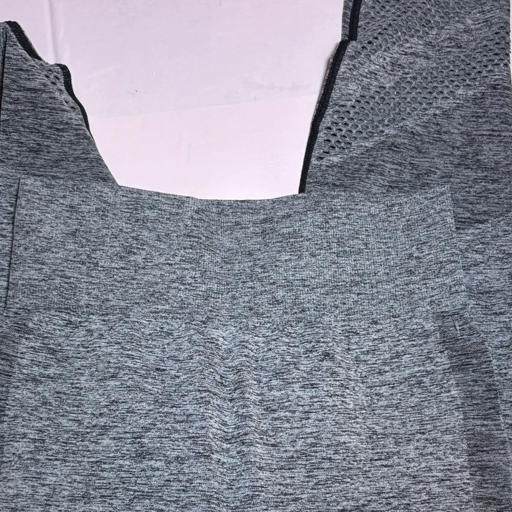 PINK Victoria's Secret Gray Bike Shorts - Picture 6 of 7